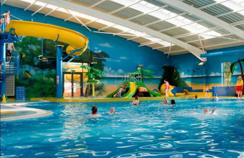 BAF Luxury Stays - Billing Aquadrome - Caravan Sleeps 8 - Photo 35