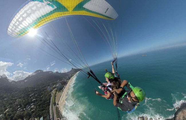 Paragliding in Rio de Janeiro - Photo 3