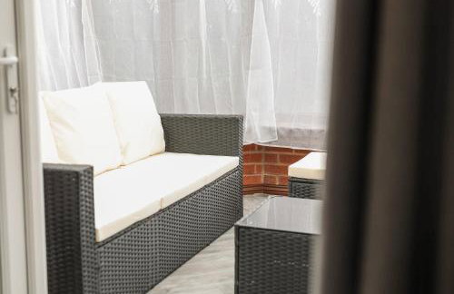 3 Bedroom House with Free Parking - Foto 26