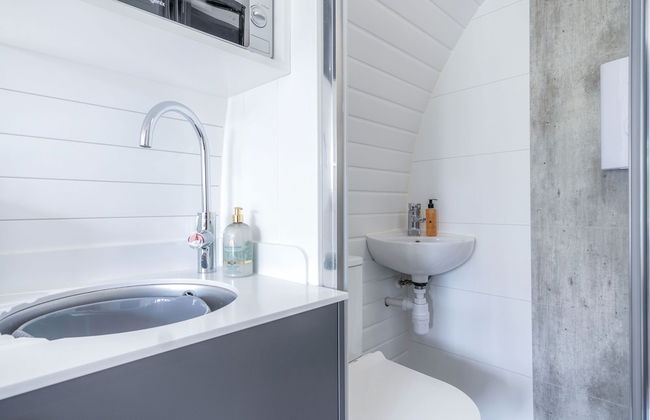 Woody's - 1 Bedroom Pod - Cold Inn - Photo 12