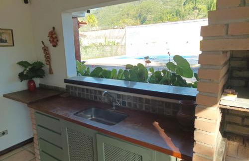 Casa com piscina a 150m da Praia do Lázaro - Foto 6