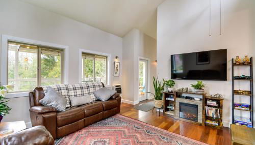 Port Townsend Home Spacious Yard and Mountain Views - Foto 1