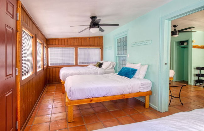 Frio River Cabins - Photo 3