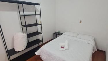 Studio junto a residência familiar a 3,10km do Parque Oktobertfest - Foto 2