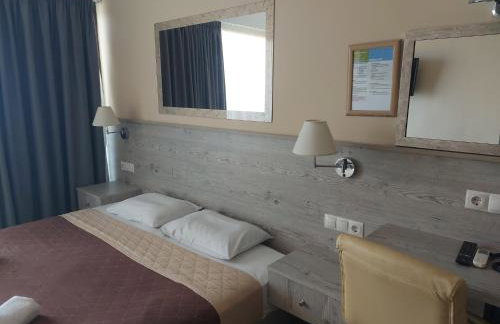 The Santo George Beach Resort - Foto 65