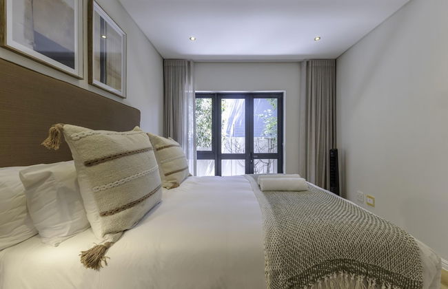 Newly Renovated 3 bed Apartment With Splashpool - 2283 - Photo 12