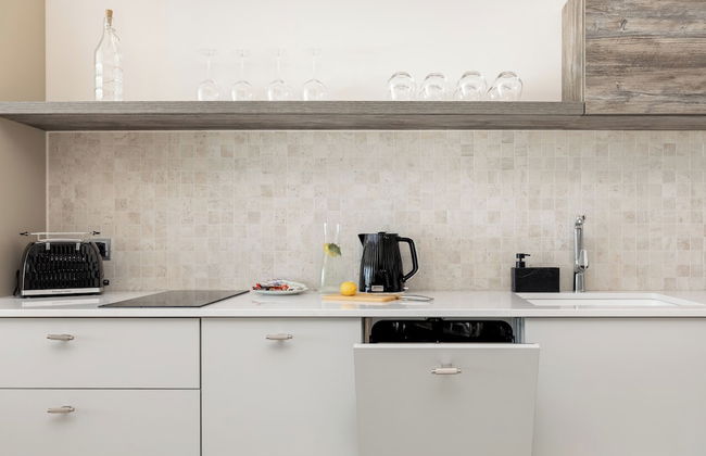 Solaris 25 m to the Beach by Renters - Photo 36