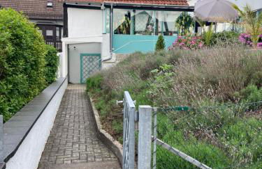 Ferienhaus mit Sauna, Wintergarten und Terrasse im schönen Hochtaunus - Foto 2