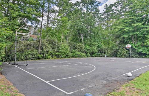 10 Mi to Sugar Mountain! Cabin with Lake Access - Foto 38