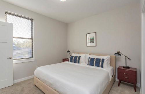 CozySuites TWO Stylish Music Row Condos with parking - Foto 10