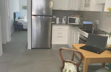 HOME SUITE HOME with FREE PARKING GARAGE - CON PARCHEGGIO INCLUSO nuovo con 2 camere da letto e due bagni - new apartament with 2 bdrooms 2 bathrooms- jellow SUBWAY METRO gialla Porta Romana 3 stops to Duomo - Foto 16