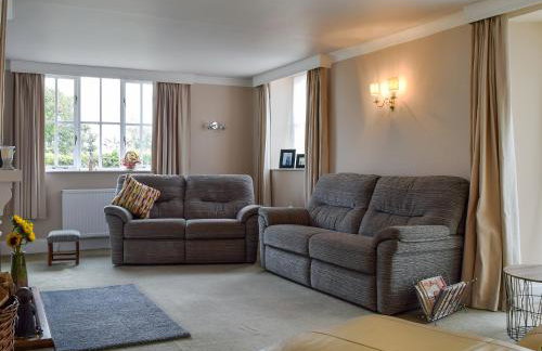 The Long House - Photo 4