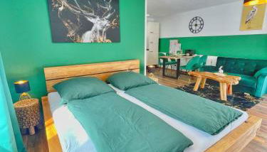 FeWo "Im Grünen" - Terrasse - Parkplatz - separater Eingang - W-LAN - Foto 3