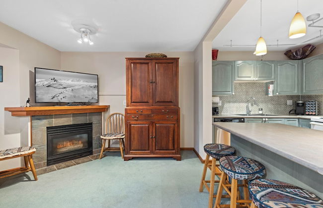 Stoney Creek Sunpath by Whistler Premier - Photo 24