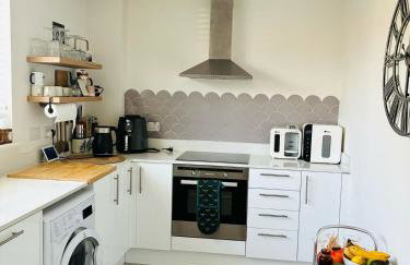 Albie House -3BR, Ensuite, Netflix, EV Car - Foto 2