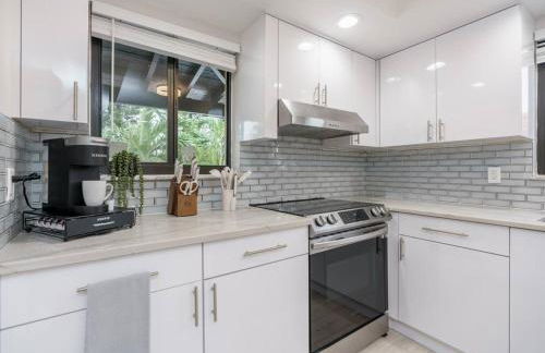 New! Miami & Calle Ocho Simpson's Funhouse! - Photo 13