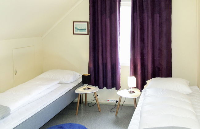 Greenhouse - Photo 17