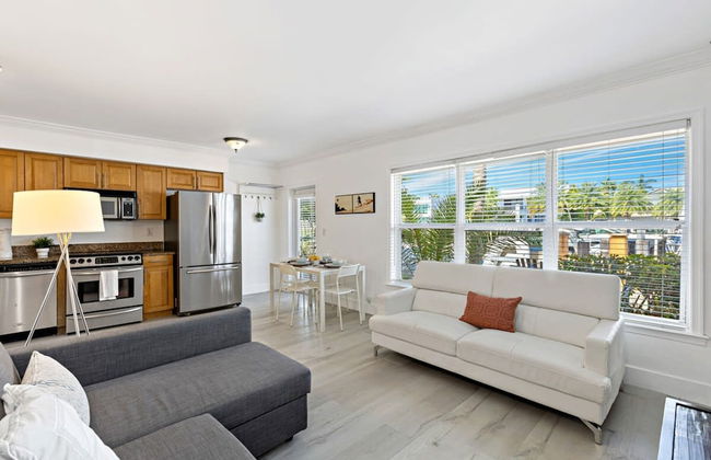 Las Olas Blvd Exclusive Apt With Waterview - Foto 2