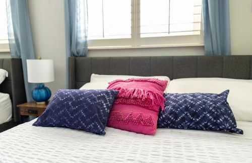 Spacious 3-Bedroom Villa with Heated Saltwater Pool and Fenced Yard in Oakland Park - Foto 23