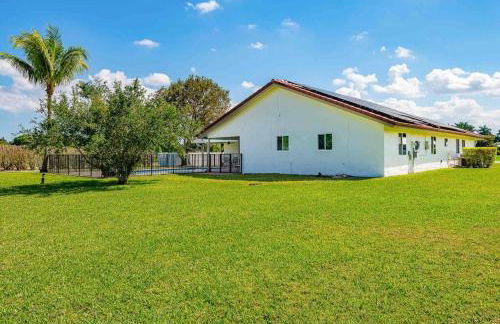 4/3.5 House with pool- Boynton Beach, FL. - Photo 61