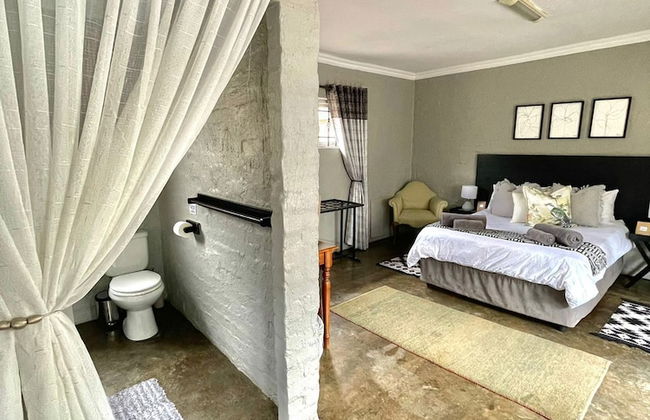 The Minimalist - Photo 47