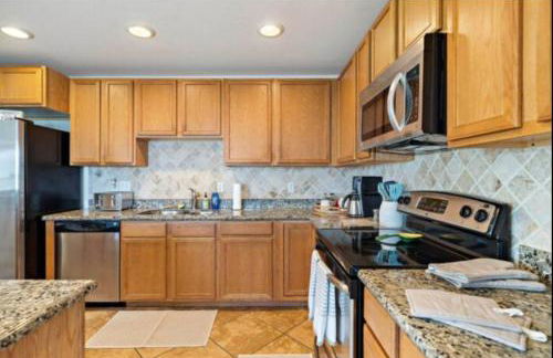 Beach house with large deck and patio - Foto 14