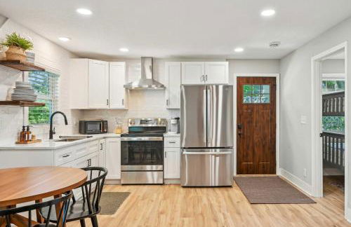 Waterfront Maple Lake Cabins with Private Beach! - Foto 31