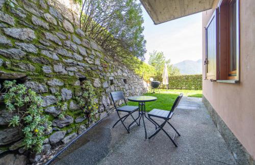 Casa con parcheggio, piscina giardino, barbecue - Foto 3