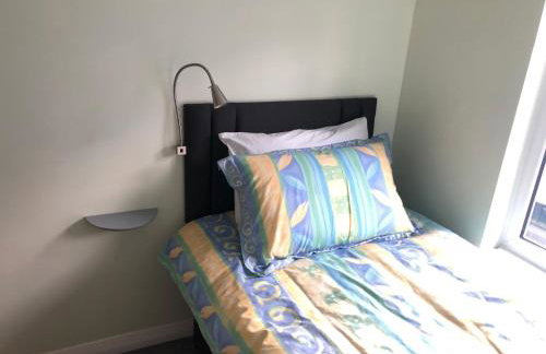 Modern and comfortable stay in Morecambe - Photo 20