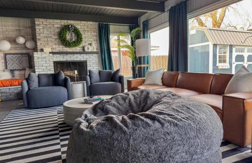 Waterfront Home with Arcade, MassageChair, Firepit, Infinity Game Table - Foto 55