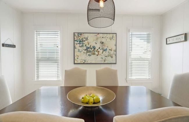 Coastal Palm Haven - With Hot Tub - Foto 24