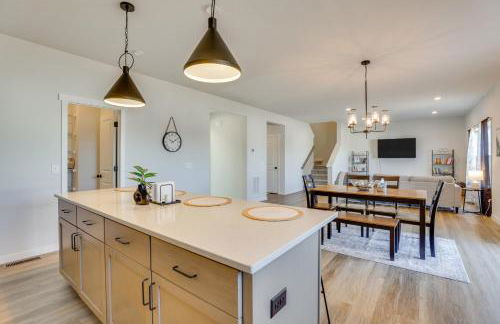 13 Mi to University of Wisconsin Suburban Home - Photo 8