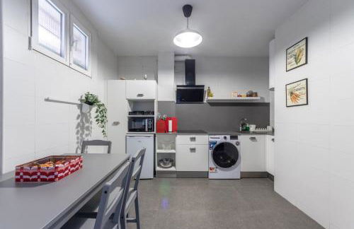 Confortable apartamento con parking en Bilbao - Foto 6