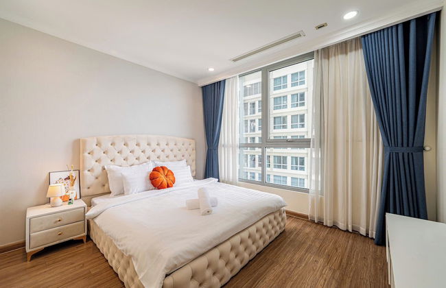 Cozy- Vinhomes Central Park Apartments - Photo 27