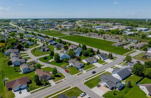 East Side 3 Br 2 full bath King Bed - Foto 15