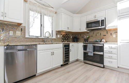 Ocean front home on dunes of Wingaersheek Beach - Photo 33