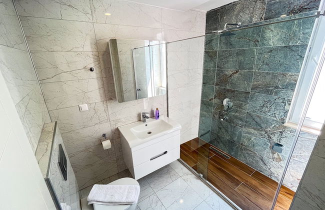 Villa With Private Pool Garden - All Rooms w AC - Foto 14