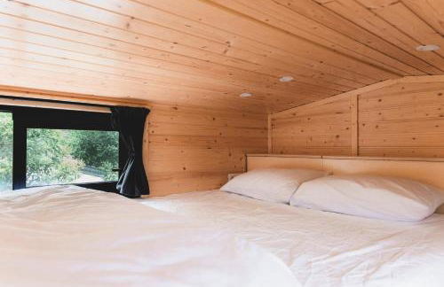 Paradise Home by Tiny Away - Photo 10