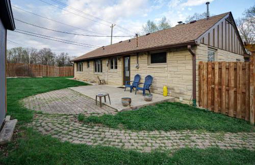 Cheerful & cozy farmhouse 2 bedroom home - Foto 17