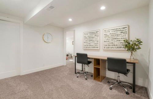 5-Bedrooms! Stylish and Modern Home, Pets Welcome! - Foto 4