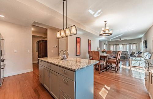 Huge Cozy Home with Many Bedrooms in Ivywild - Foto 65