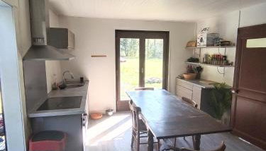 Châlet 8 personnes + grand terrain et rivière - Foto 2