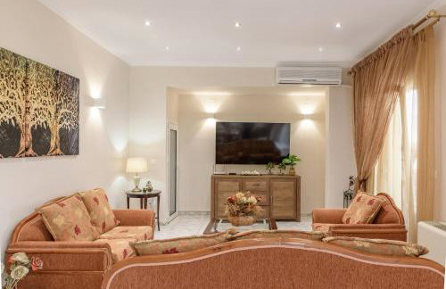 Angela a la Corfu - Foto 45