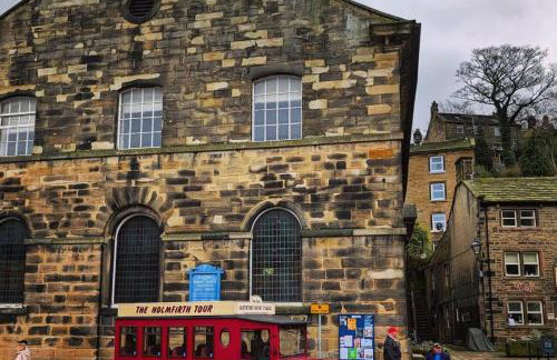 The Hideaway Holmfirth - Photo 14