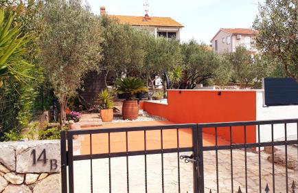 House Oliva with private pool and large garden - Photo 67