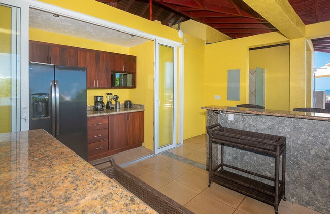 Villa Del Playa Penthouse #6 - Photo 9