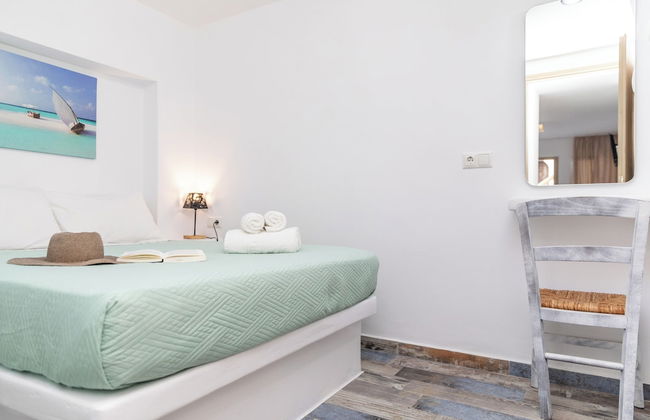 Depis Luxury Suites - Photo 37