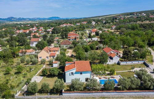 Holiday House Marina with pool - Foto 100