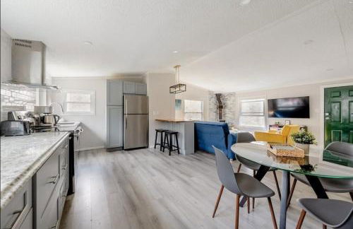 EV Serene Modern Cozy Waterfront Fireplace Cottage - Foto 12