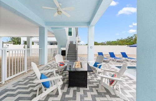 Blue Pearl New Waterfront Haven with Heated Pool ,70 Foot Dock, and More! - Foto 75
